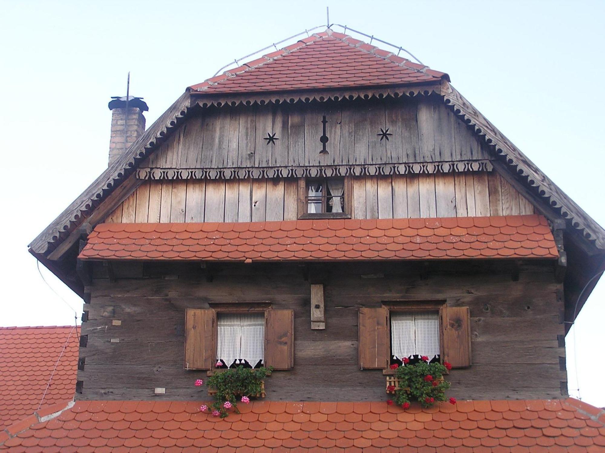 Tradicije Cigoc Exterior foto