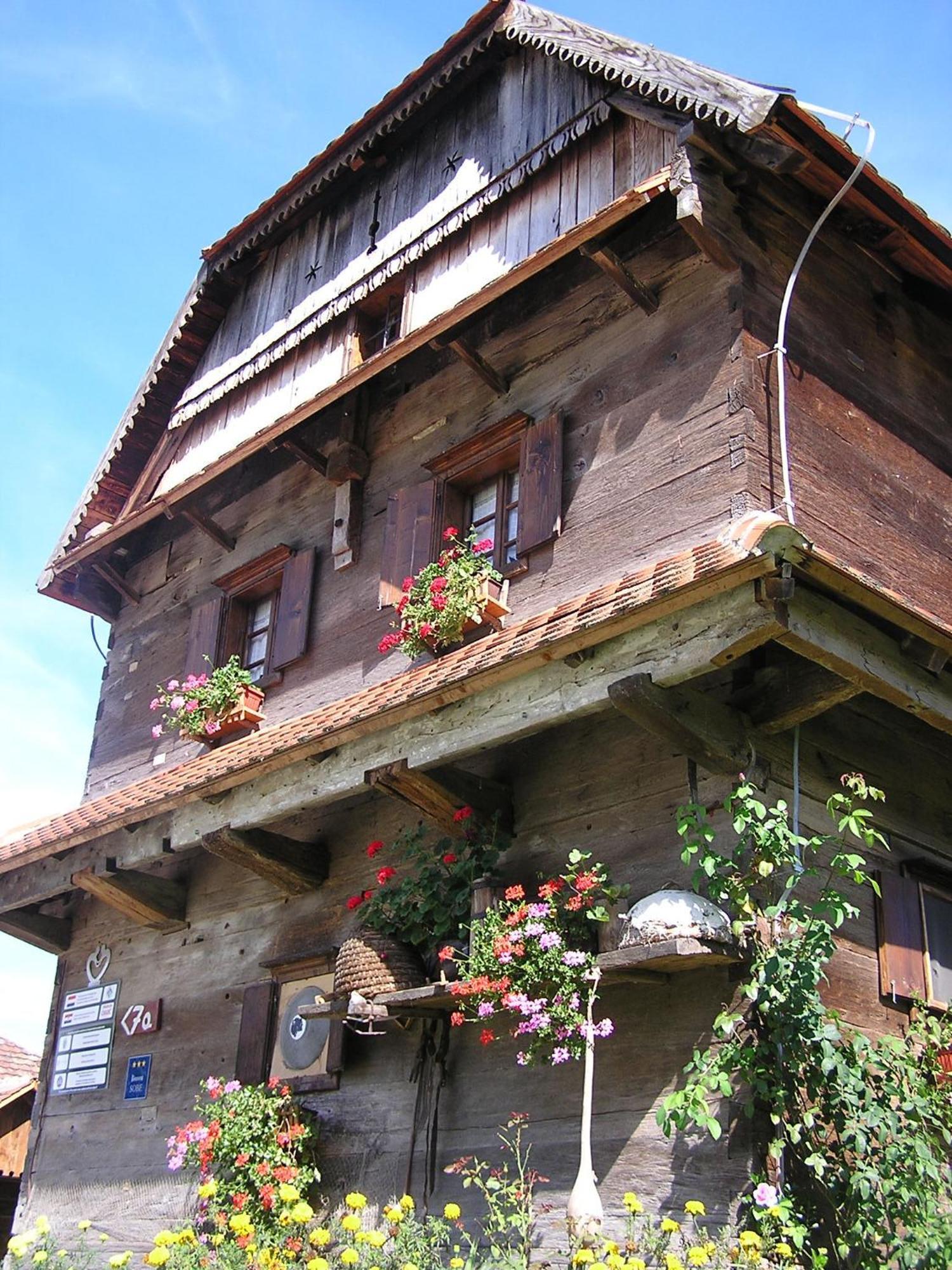 Tradicije Cigoc Exterior foto